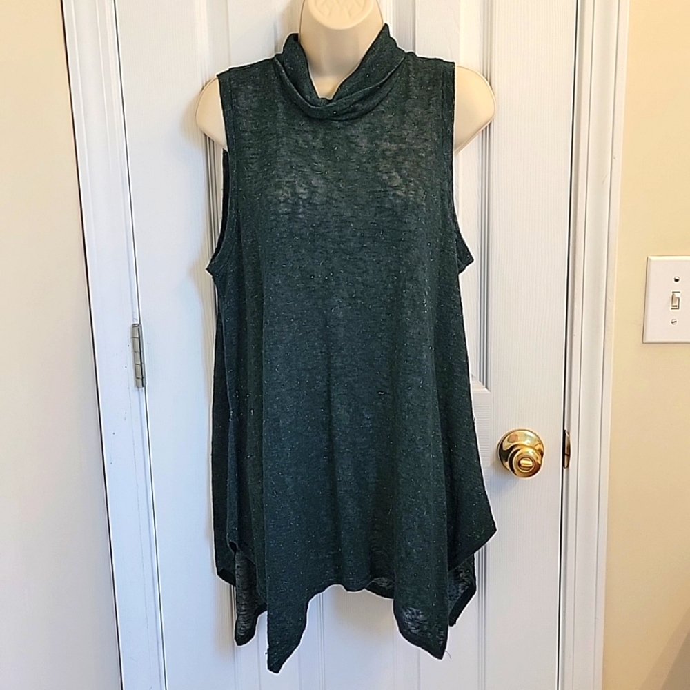 Apt. 9 Sleeveless Shirt
